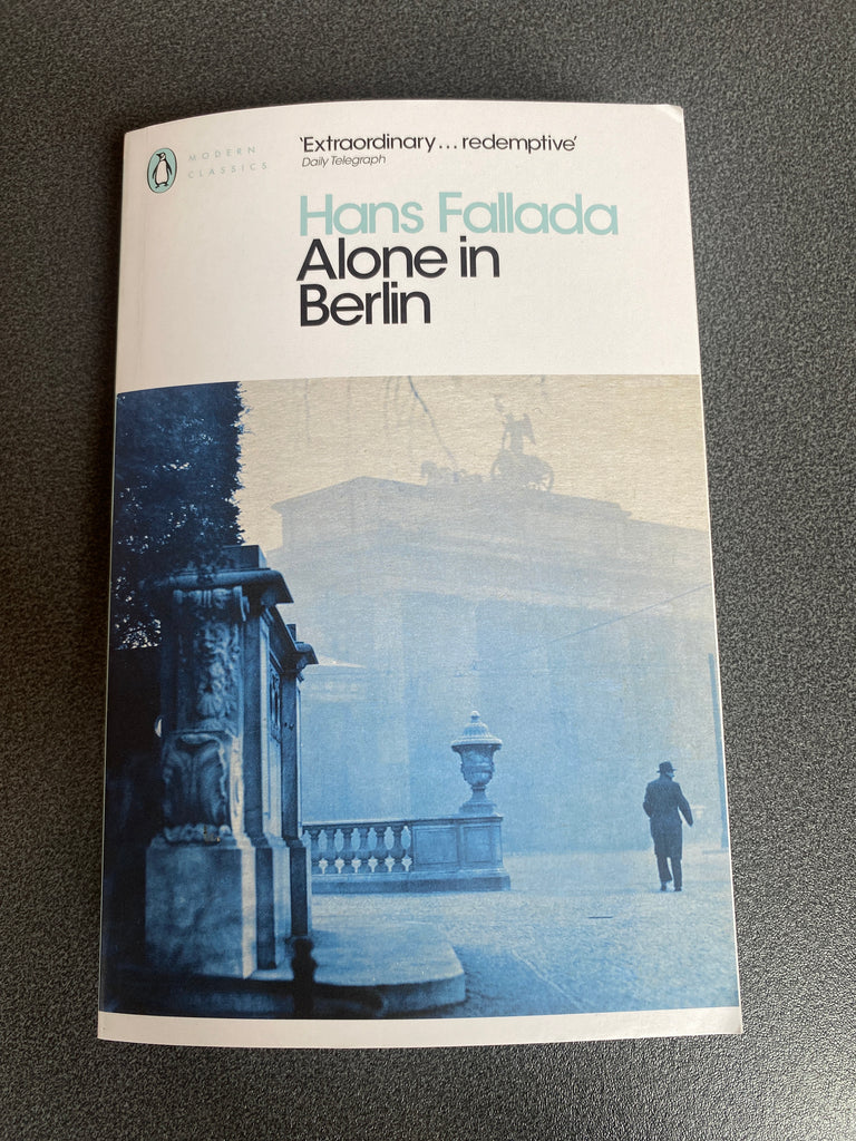 Alone in Berlin, Hans Fallada ( paperback 2010)