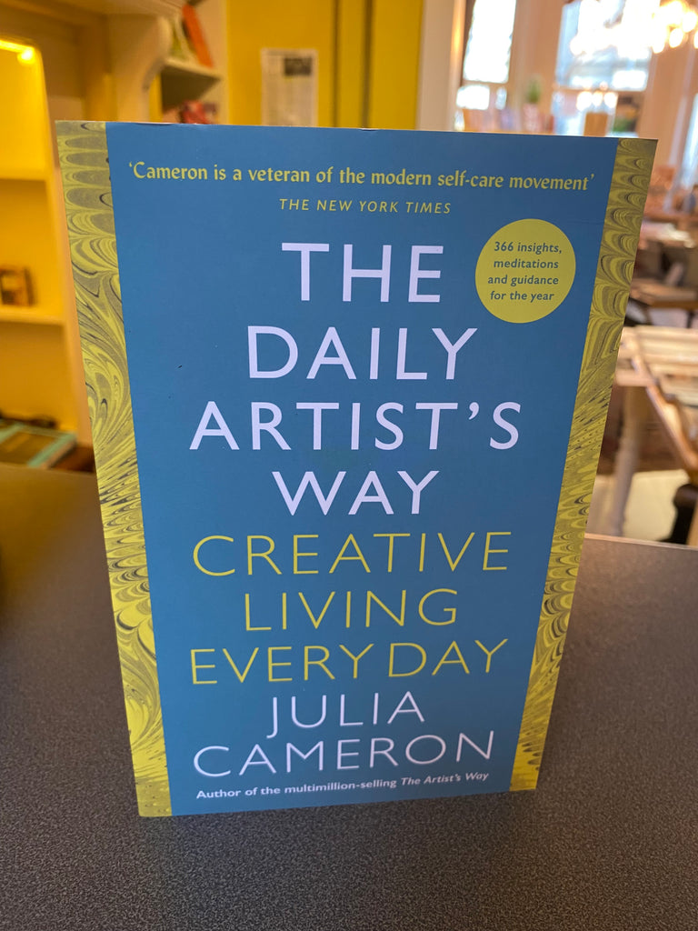 The Daily Artist's Way : Creative Living Every Day by Julia Cameron (paperback)