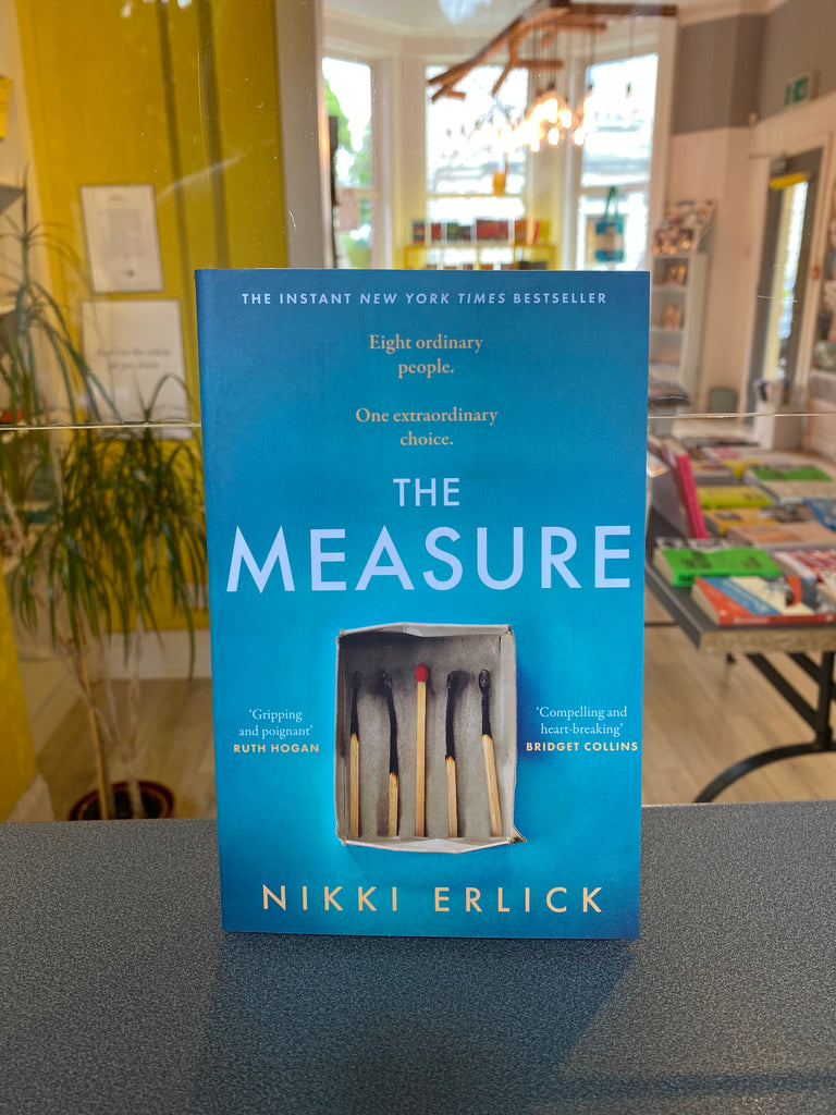 The Measure, Nikki Erlick ( paperback May 2023)
