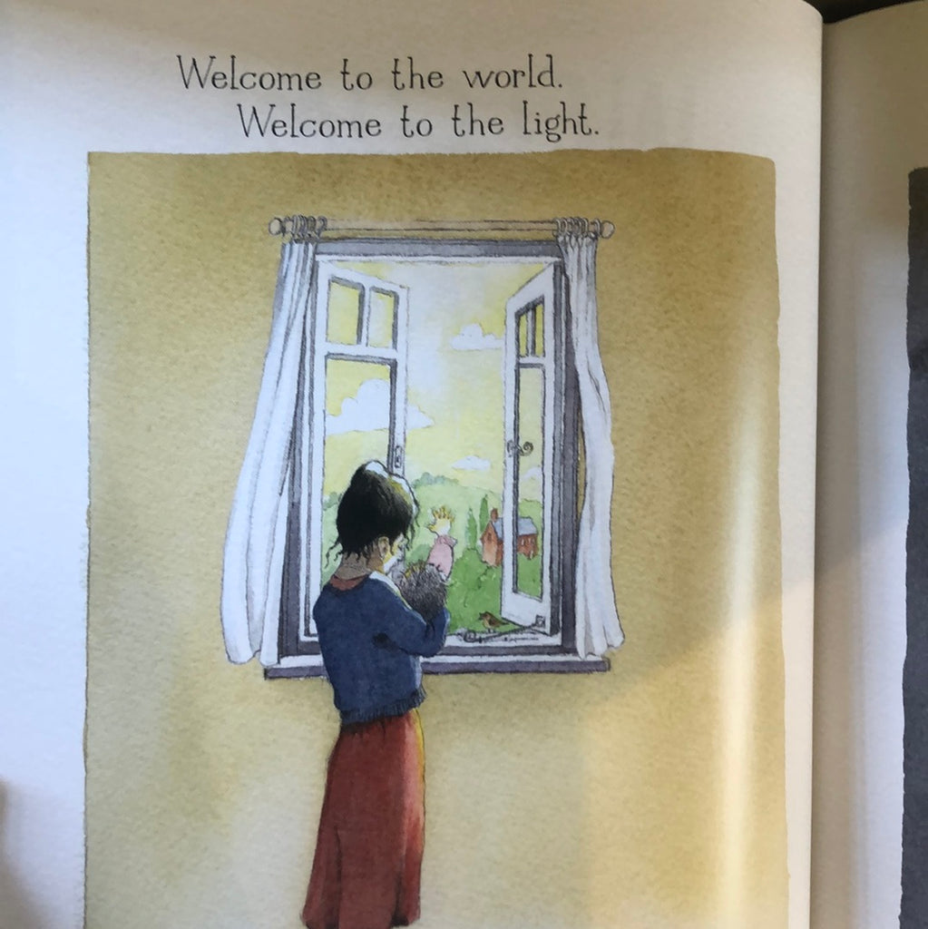 Welcome To The World, Julia Donaldon & Helen Oxenbury ( paperback April 2023 )