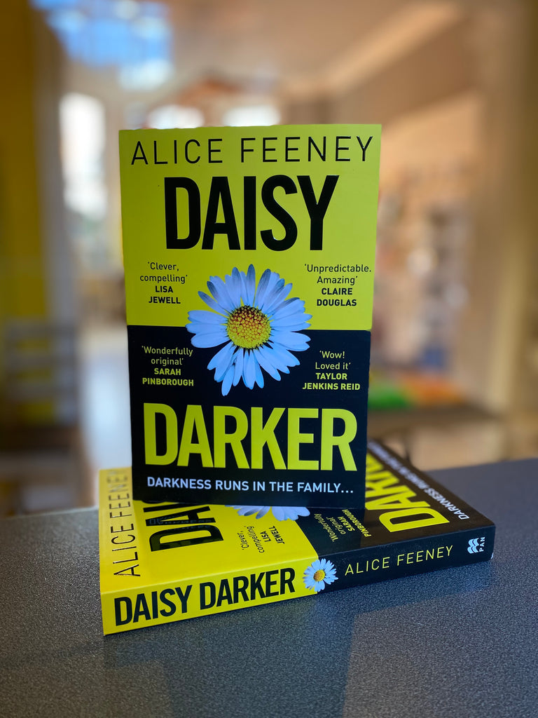 Daisy Darker, Alice Feeney ( paperback April 2023)